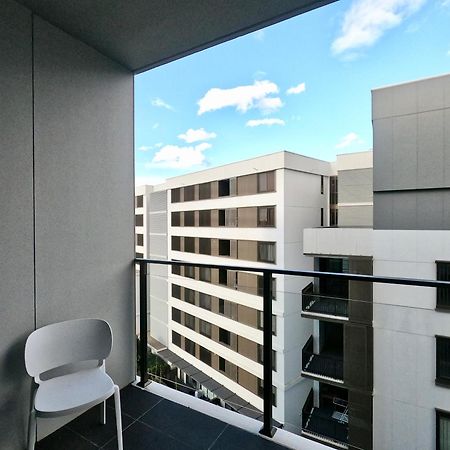 Spacious1 Br@Waterfront Olympic Park_Free Carpark Sydney Exterior photo